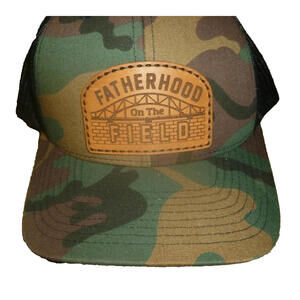 NWOT Vintage Camo Yupoong Snapback Hat Fatherhood on the‎ Field OS